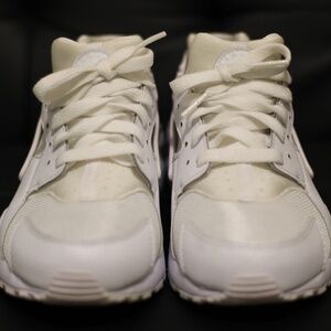 Nike Huarache Run GS 6.5Y (No Box)